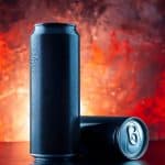 dos latas bebida energetica