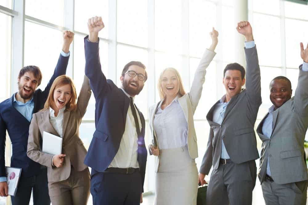 trabajadores contentos