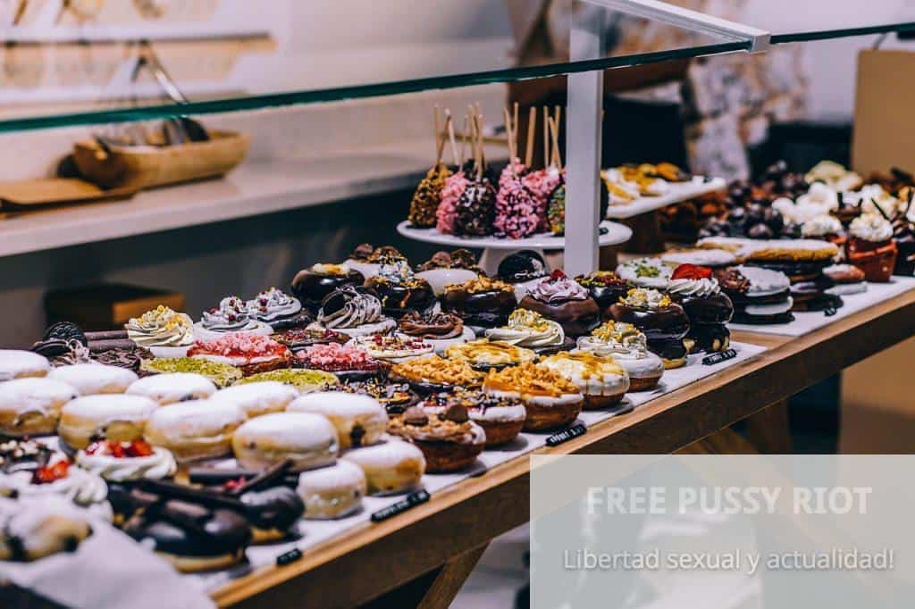 doughnuts, desserts, pastries
