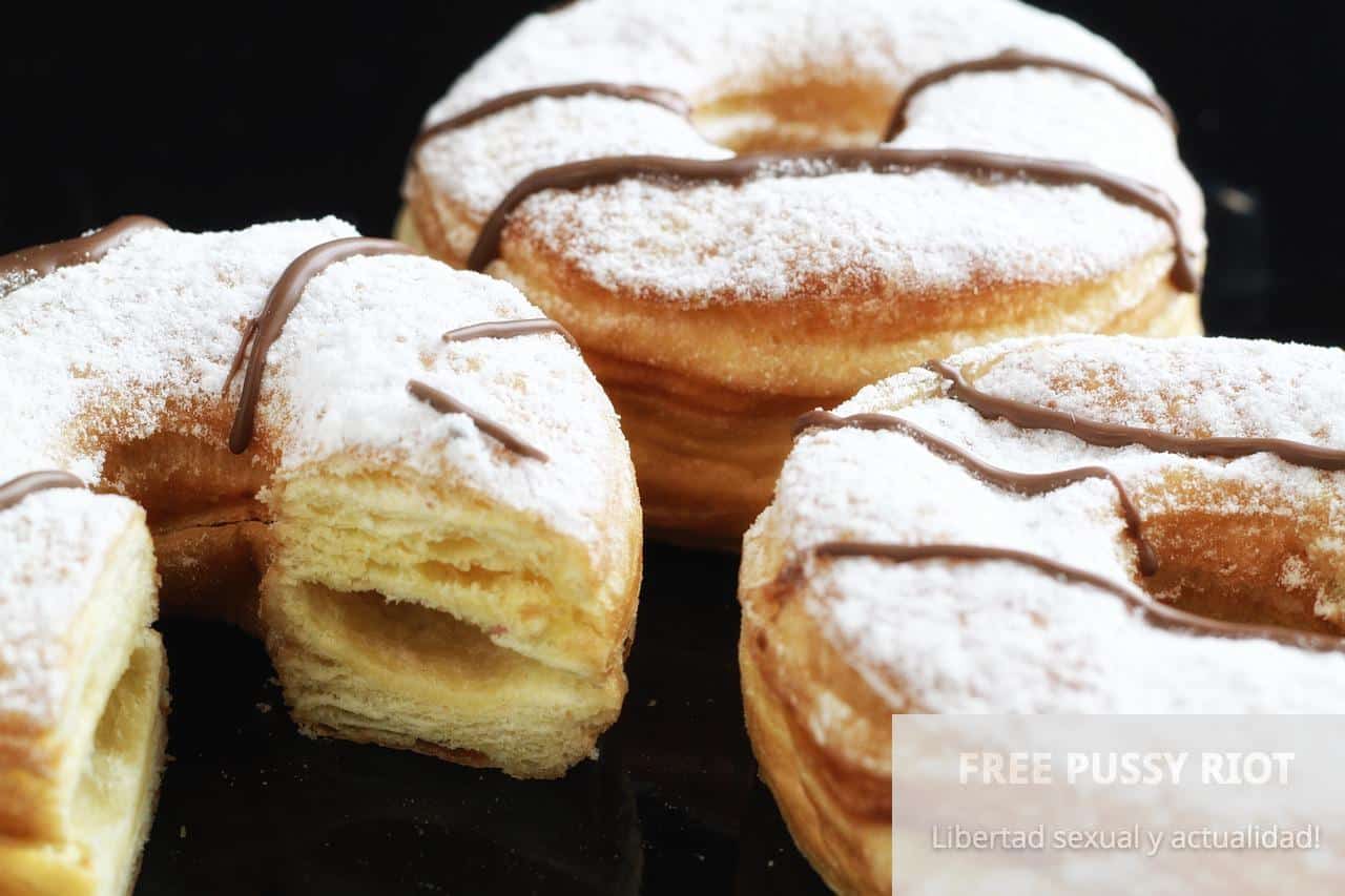cronuts, donut, sugar