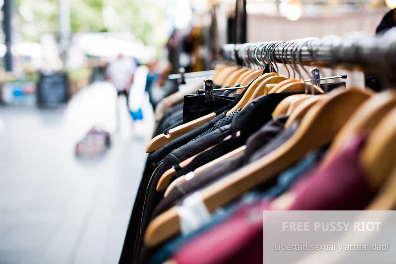 hangers, clothing, shopping, market, jacket, rack, shirt, shop, wear, clothing shop, clothing store, clothing, clothing, clothing, clothing, shopping, shopping, shopping, shopping, shopping, shop